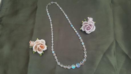 Jagavý náhrdelník,