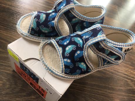 Manik papučky 20 autá, manik,20