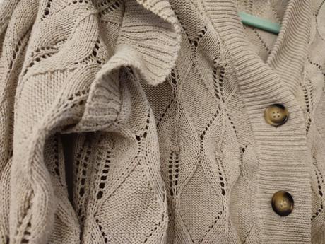 Tehotenský svetrík, m