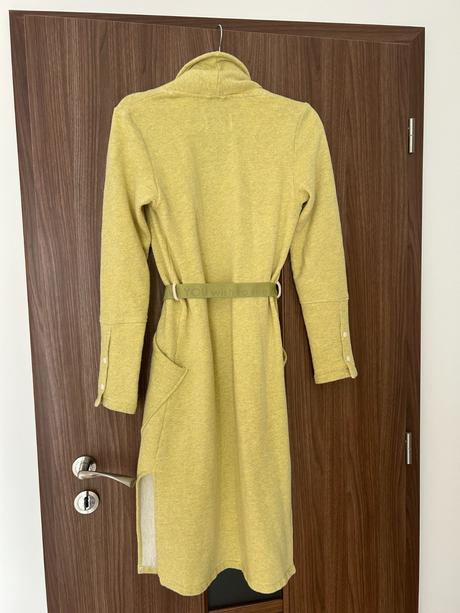Kardigán s opaskom slov. značky lull, pc 73 eur, xs