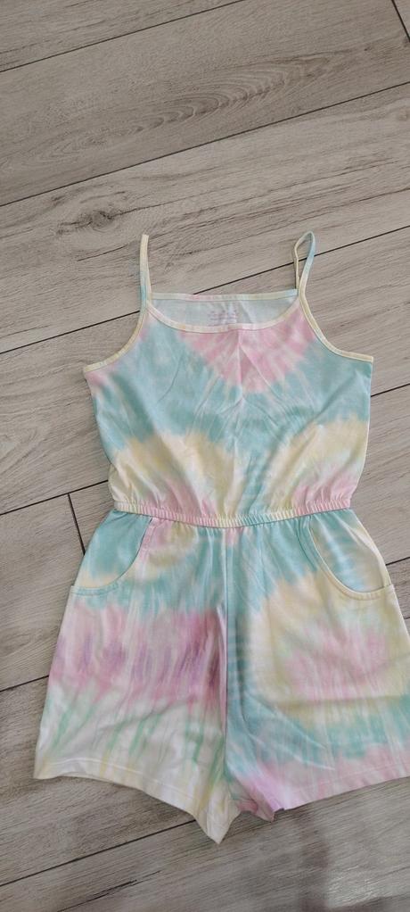 Šaty-cena za všetko, f&f,146