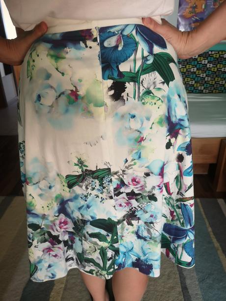 Krásna kvetovaná sukňa chantall, chantall,36