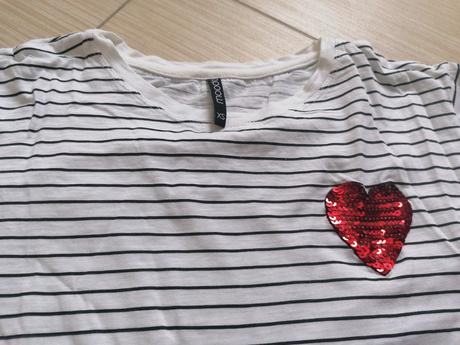 Tričko s flitrovym srdieckom, xs