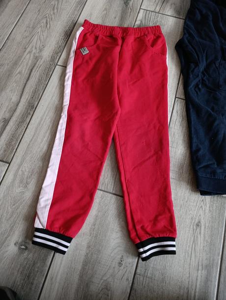 Balík 122 teplaky, 122–134