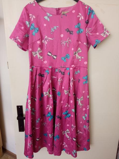 Mašličkove šaty, lindy bop,l