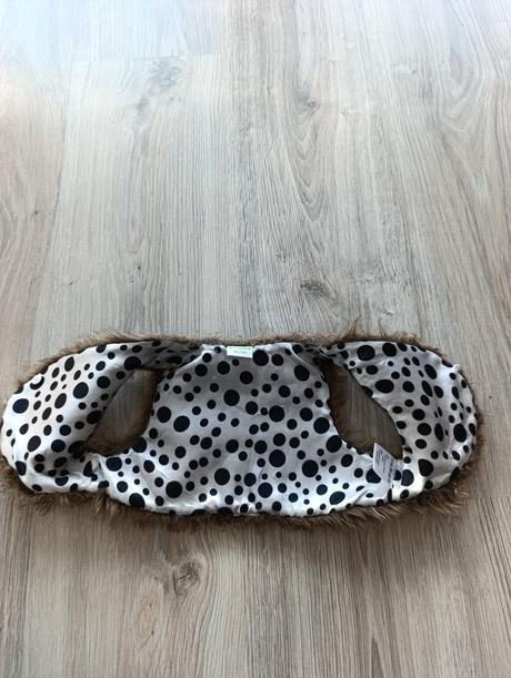 Dievčenská štýlová chlpatá vesta, 68