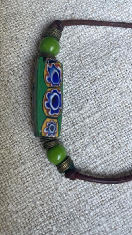 Etno nahrdelník, prívesok,