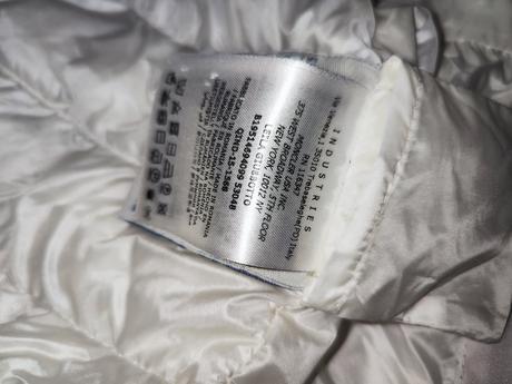 Moncler bunda veľ 3r, 98
