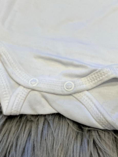 Dievčenské body so sloníkom, 56