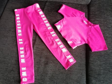 Dievčenské športové oblečenie, 104–116