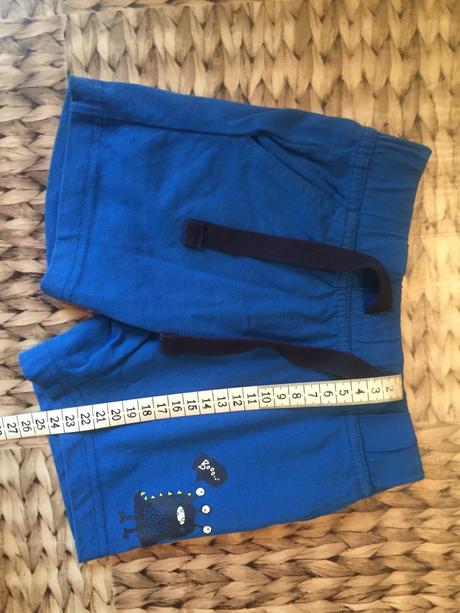 Feši šortky, lupilu,86