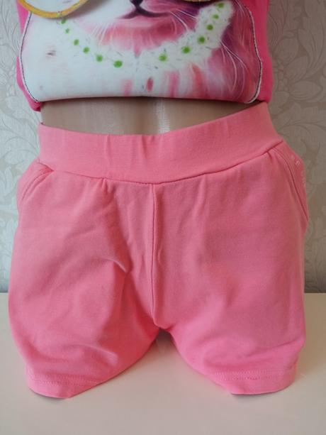 Dievčenské lososové šortky s nápisom (128), 128