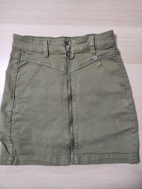 Strečová sukňa, xs