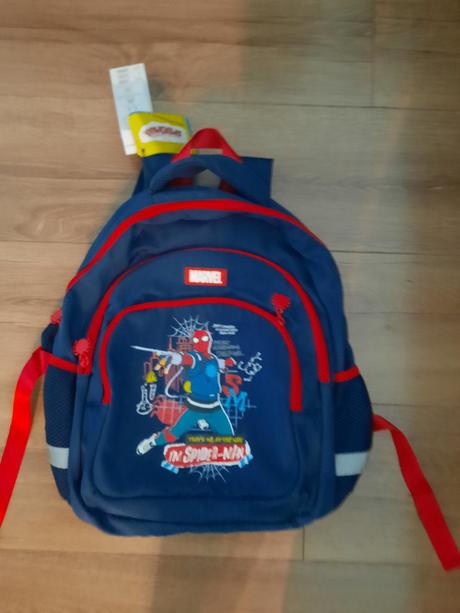 Batoh spiderman,