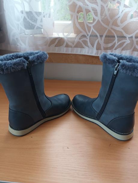 Dievčenské čižmičky, baťa,30