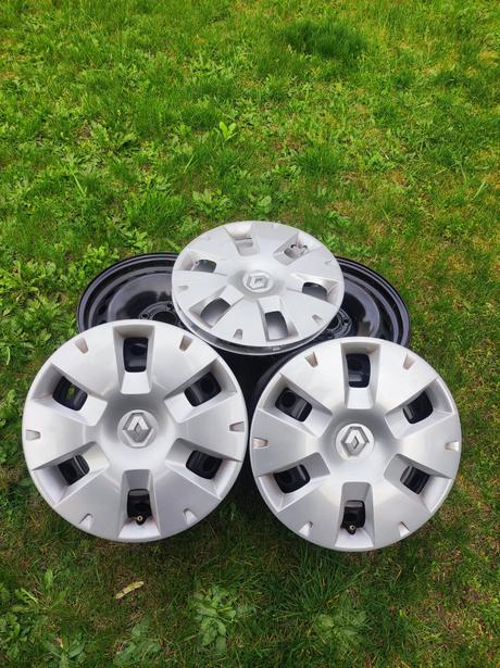 Disky + originálna rezerva,