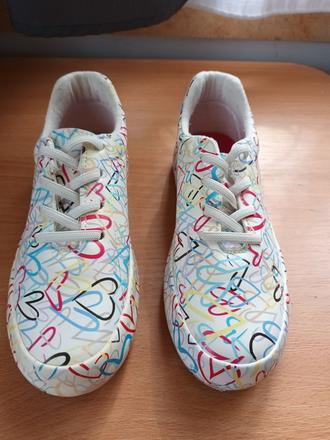 Dievčenské tenisky, baťa,33