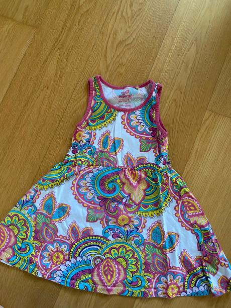 Malo nosene letné šaty, lupilu,128