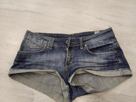 Šortky., m