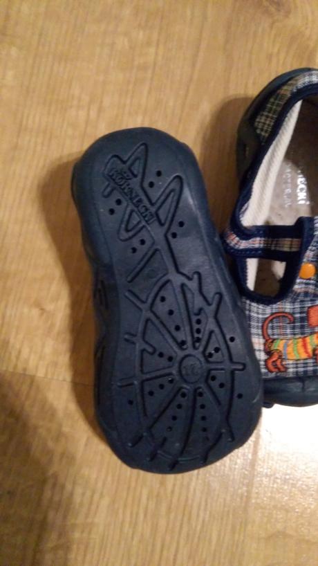 Papuče c. 21, kornecki,21