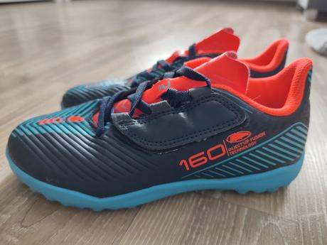 Futbalové tenisky, decathlon,32
