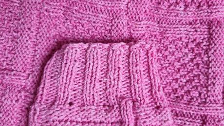 Dievcenske rifle h&m a strikovany handmade svetrík, h&m,140