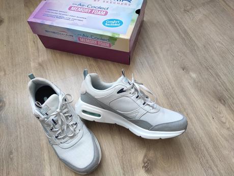 Skechers, skechers,40