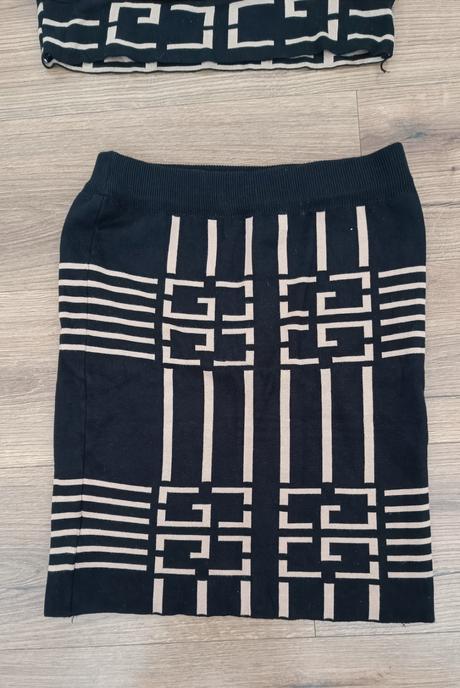 Úpletová súprava, s