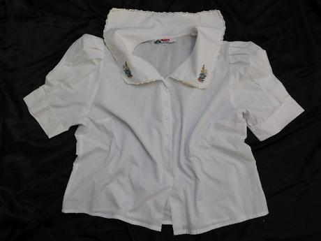 Pekna bluzka ku kroju, 52