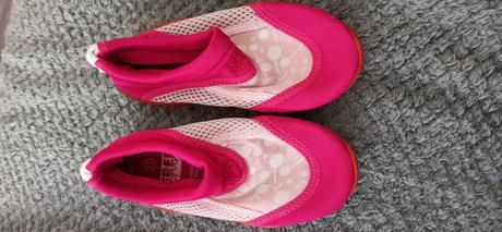 Topánky do vody, 27