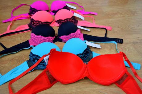 Dámska luxusná podprsenka, 70d - 100d
