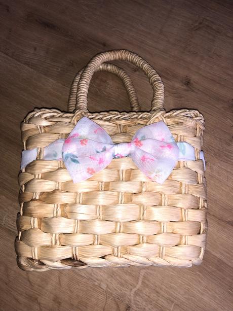 Krásna taštička, f&f