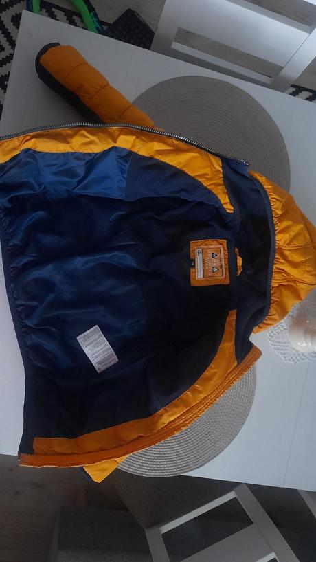 Teplá zimná bunda, c&a,110