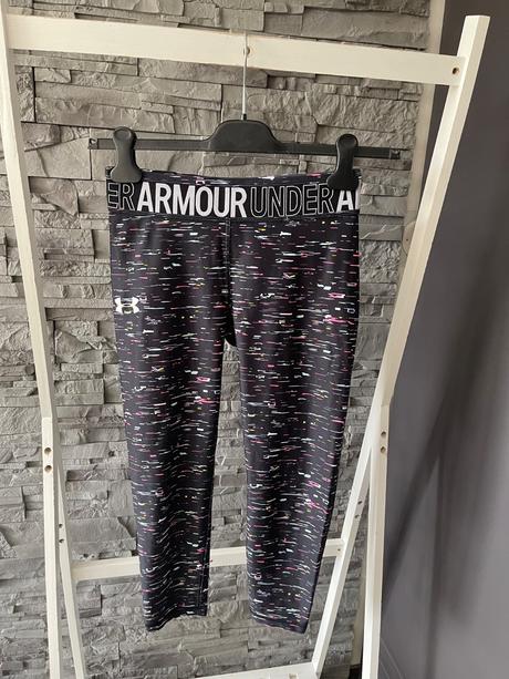 Under armour v.s, under armour,s