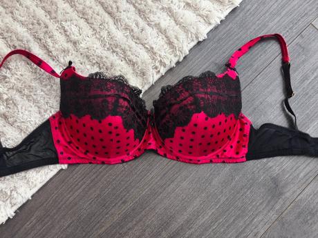 Vystužená podprsenka, 80d