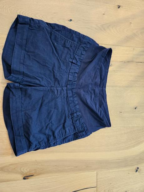 Tehotenska kratase, h&m,s