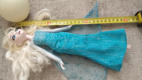 Predám bábiku elsu, 