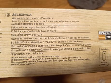 Vlacikova dráha komplet vybavena,