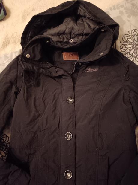 Dlhy kabat už aj s poštou, xs