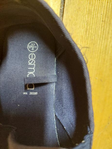 Dámske platenky, 37