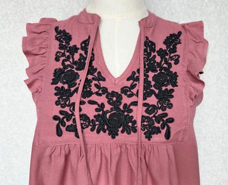 Vyšívaná blúzka / top na leto, 34