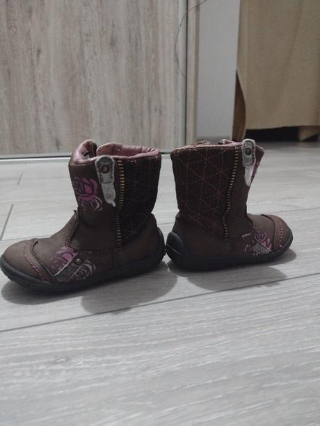 Topánočky prechodné, 20