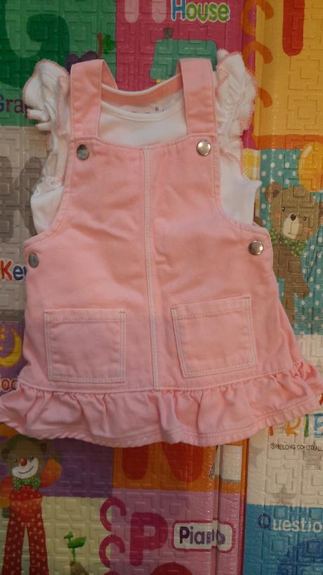 Šaty a body, f&f,68