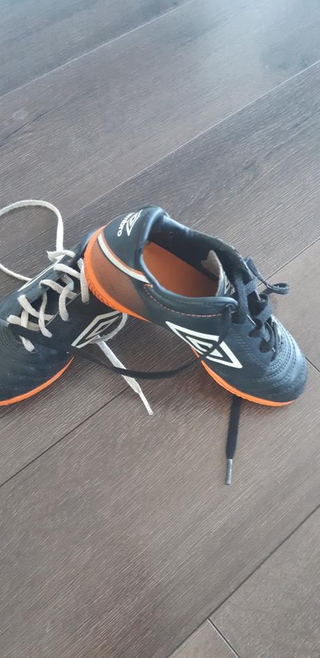 Halovky umbro, umbro,30