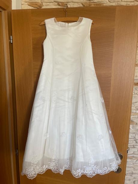 Sviatocne saty na svadbu/prijimanie, 128