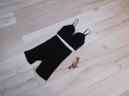 Športové krátke obtiahnuté nohavice s, s