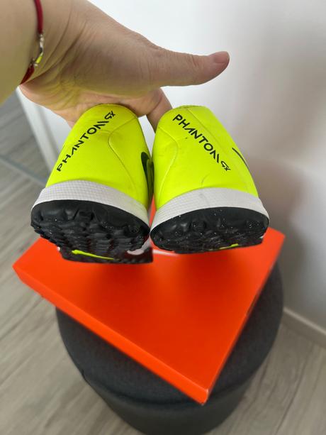 Detské futbalové turfy nike phantom, veľ. 37.5, nike,37