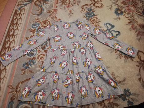 Šaty s jednorožcami, h&m,140