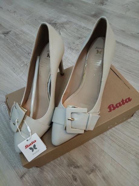 Lodičky - nové, baťa,38