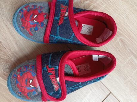 Papuče spiderman, 24
